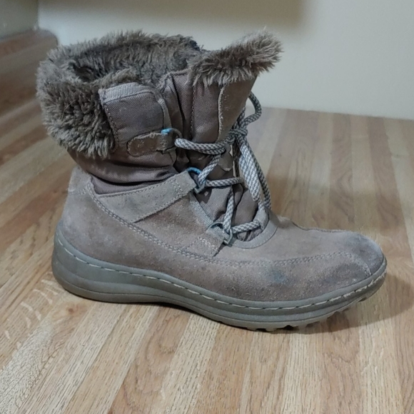 BareTraps Aero Leather Round Toe Winter Boots 6 - Picture 7 of 16